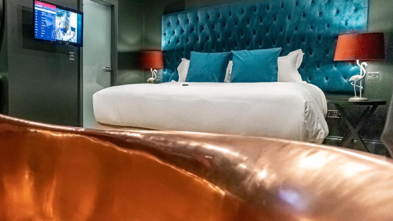 Hotel The 5*