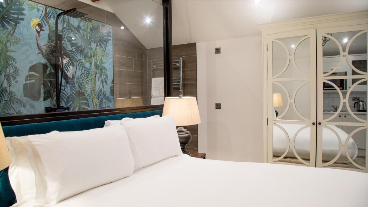 Hotel The